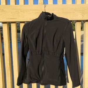 LULULEMON JACKET SIZE 4
